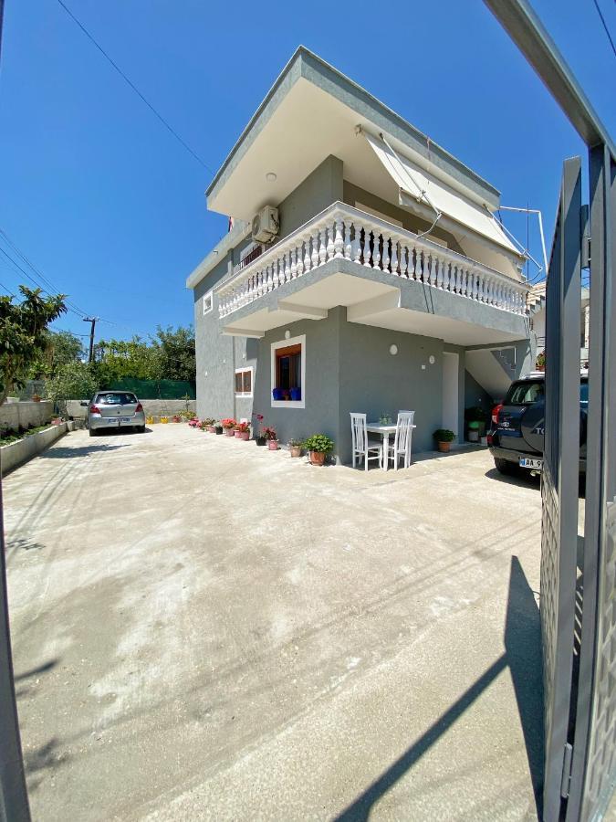 Sunny Guest House Vlore Exterior photo